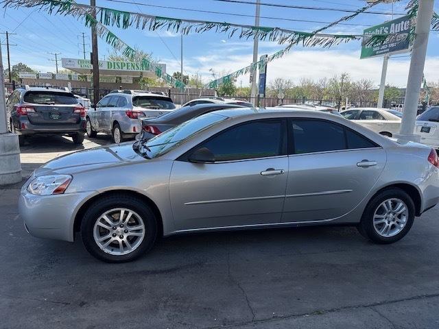 Pontiac G6 Base 2005