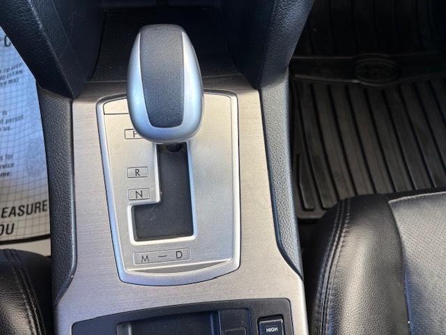 Subaru Outback 3.6R Limited 2011