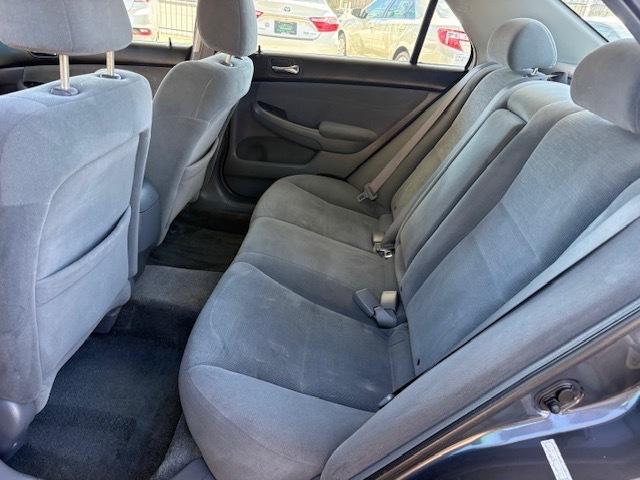 Honda Accord LX sedan AT 2007