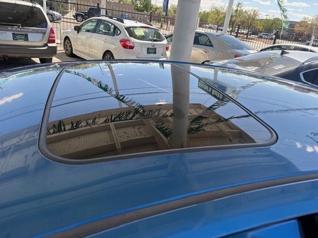 Toyota Prius c Four 2012