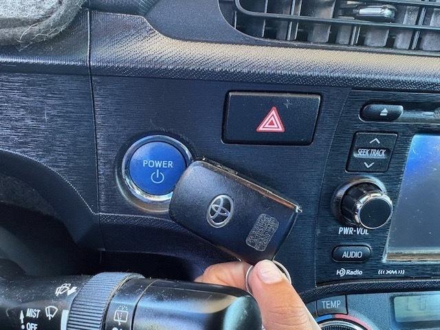 Toyota Prius c Four 2012