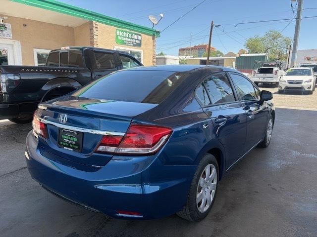 Honda Civic LX sedan 2013