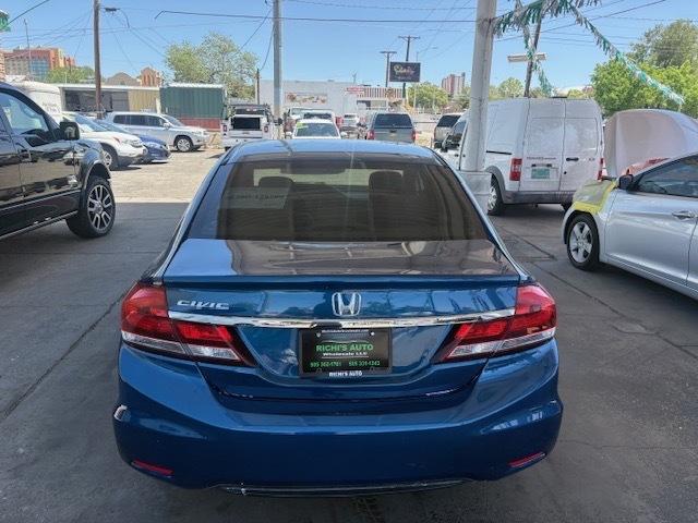Honda Civic LX sedan 2013