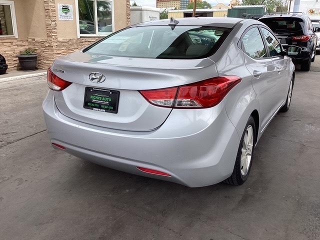 Hyundai Elantra GLS 2013