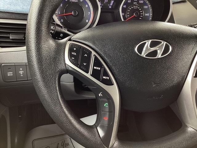 Hyundai Elantra GLS 2013