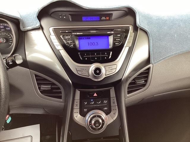 Hyundai Elantra GLS 2013