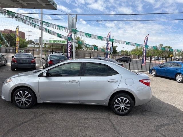 Toyota Corolla LE 2015