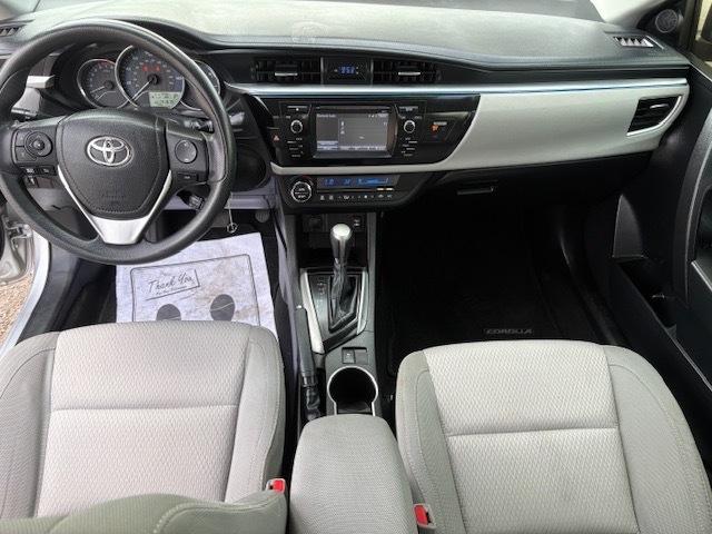 Toyota Corolla LE 2015