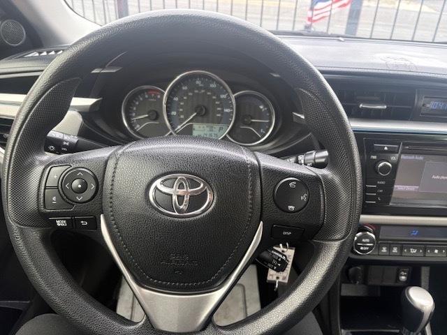 Toyota Corolla LE 2015