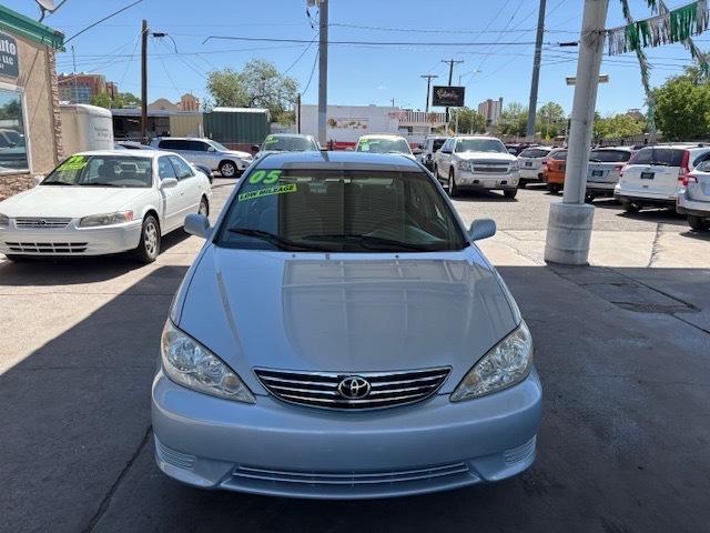 Toyota Camry LE 2005