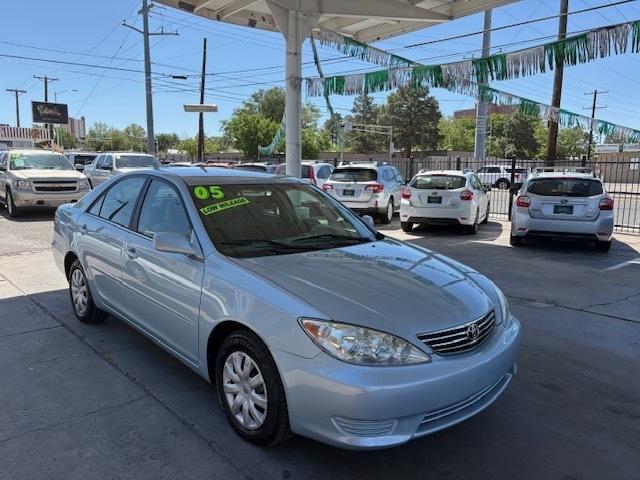 Toyota Camry LE 2005