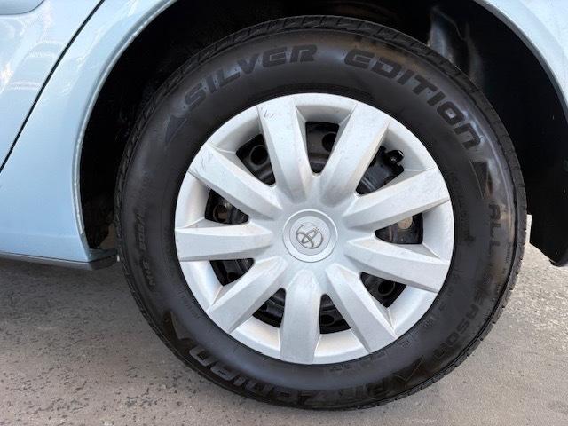 Toyota Camry LE 2005