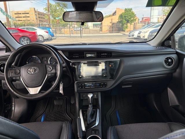 Toyota Corolla SE 2017