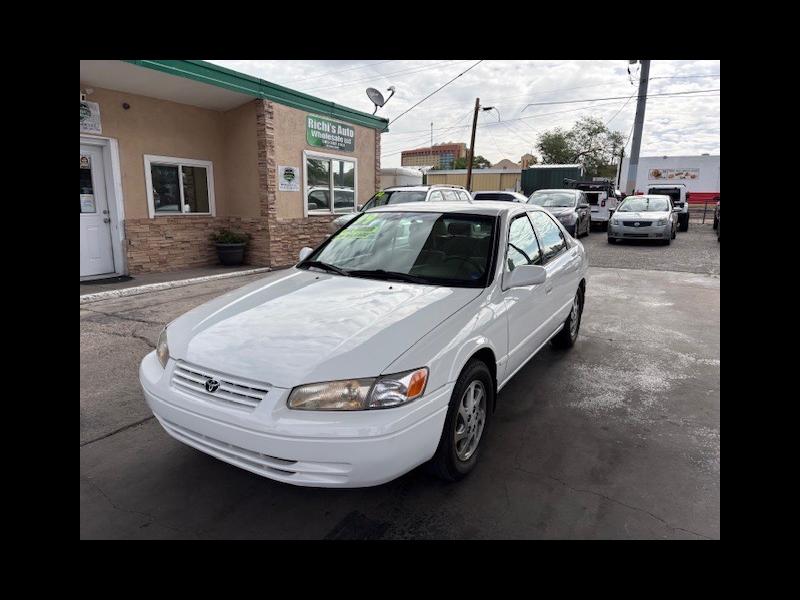 1999 Toyota Camry LE V6 Manual