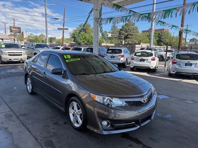 Toyota Camry SE 2013
