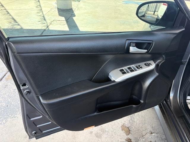 Toyota Camry SE 2013