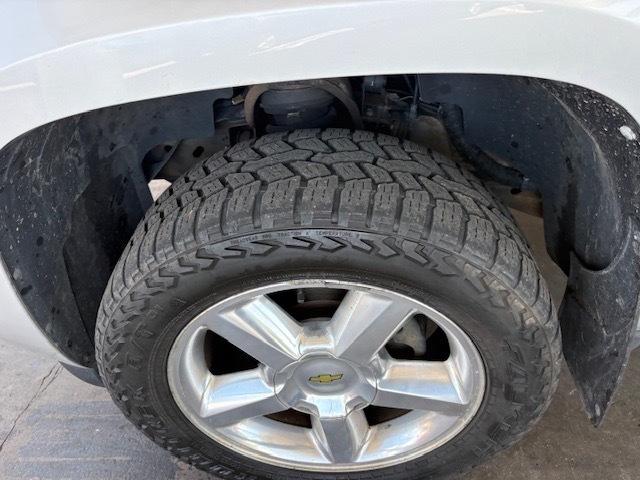 Chevrolet Avalanche LTZ 4WD 2011
