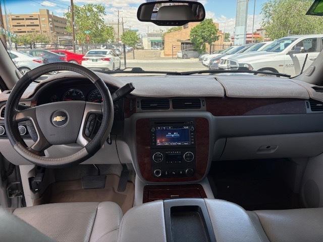 Chevrolet Avalanche LTZ 4WD 2011