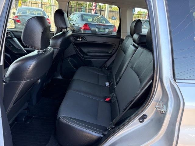 Subaru Forester 2.5i Limited 2017