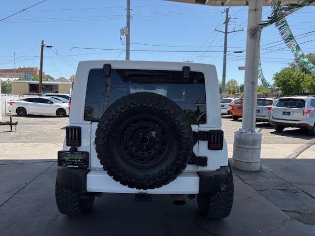 Jeep Wrangler Sahara 4WD 2016