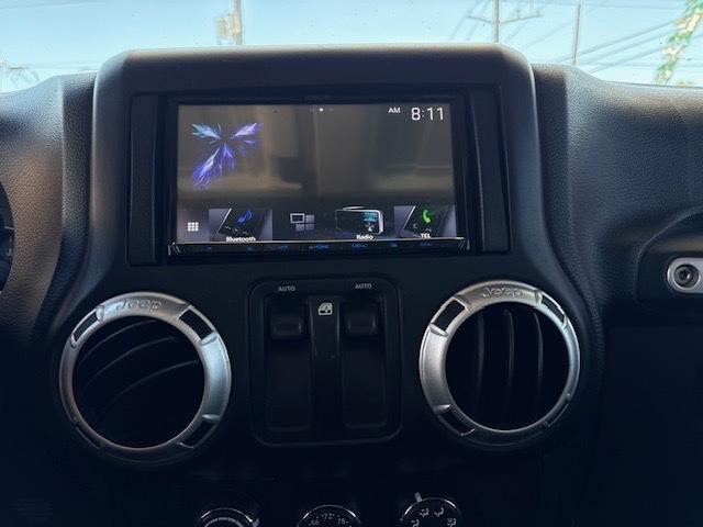 Jeep Wrangler Sahara 4WD 2016