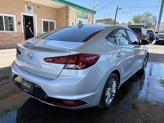 Hyundai Elantra SEL 2019