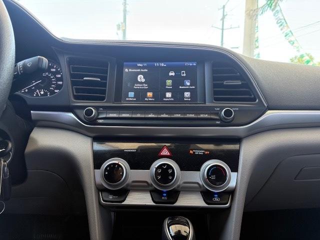 Hyundai Elantra SEL 2019