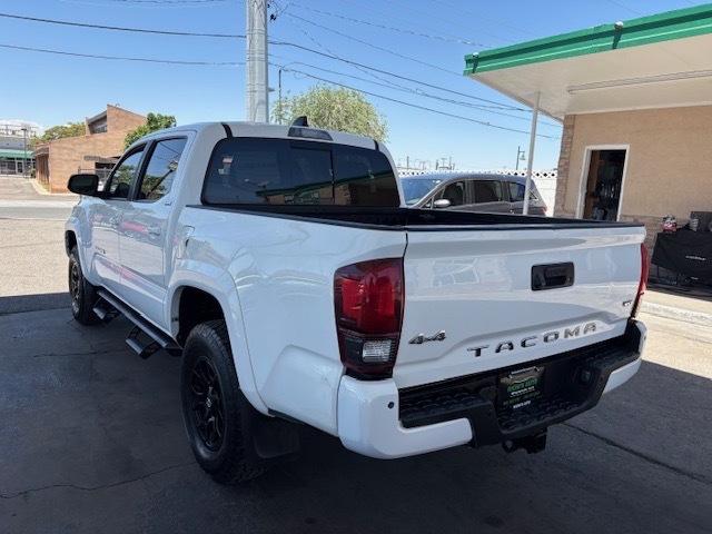 Toyota Tacoma  2021