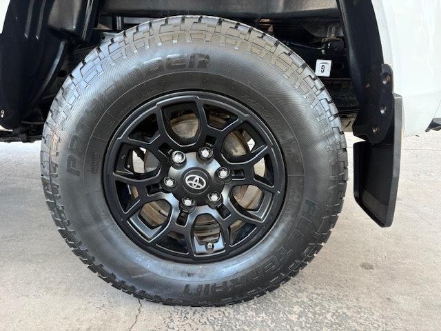 Toyota Tacoma  2021
