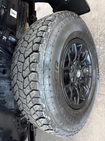 Toyota Tacoma  2021