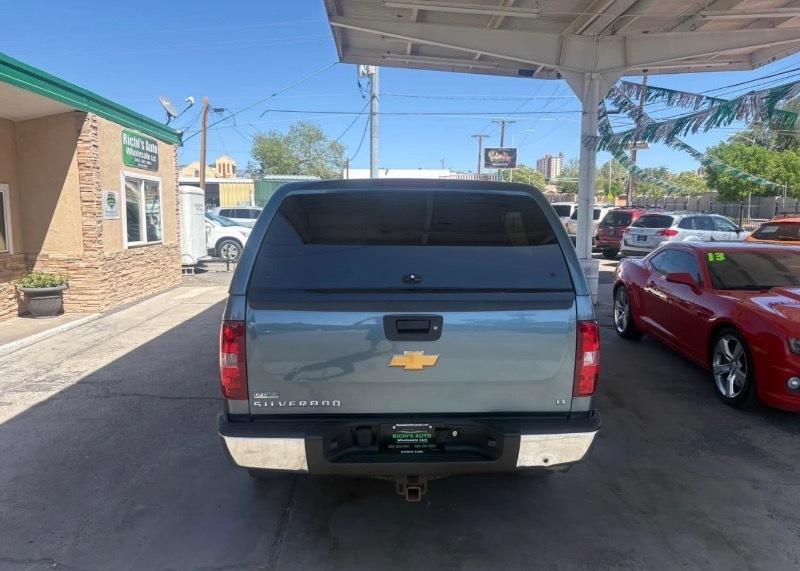 Chevrolet Silverado 1500 LT Crew Cab 4WD 2011