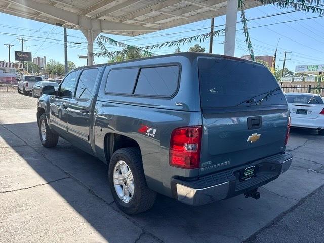 Chevrolet Silverado 1500 LT Crew Cab 4WD 2011