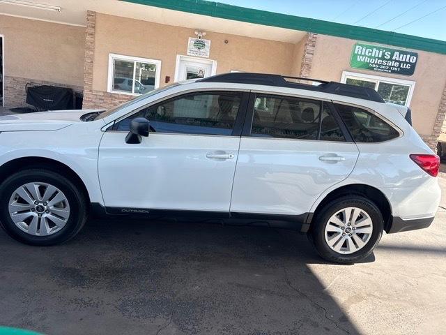 Subaru Outback 2.5i 2017