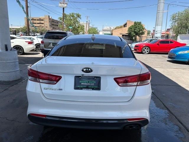 Kia Optima LX 2017