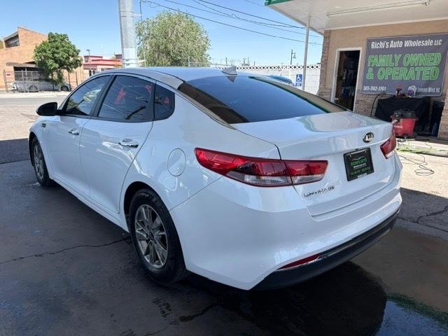 Kia Optima LX 2017