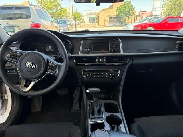 Kia Optima LX 2017