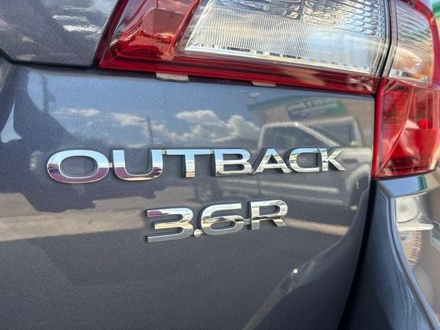 Subaru Outback 3.6R Limited 2016
