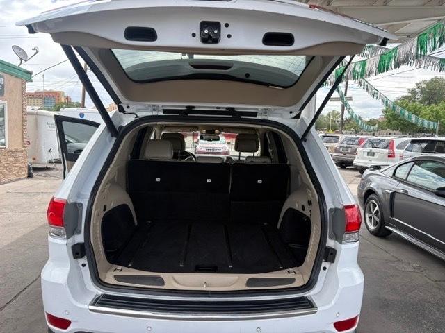 Jeep Grand Cherokee Limited 2WD 2015