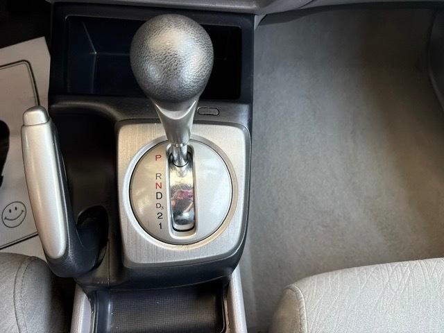 Honda Civic LX coupe 2008