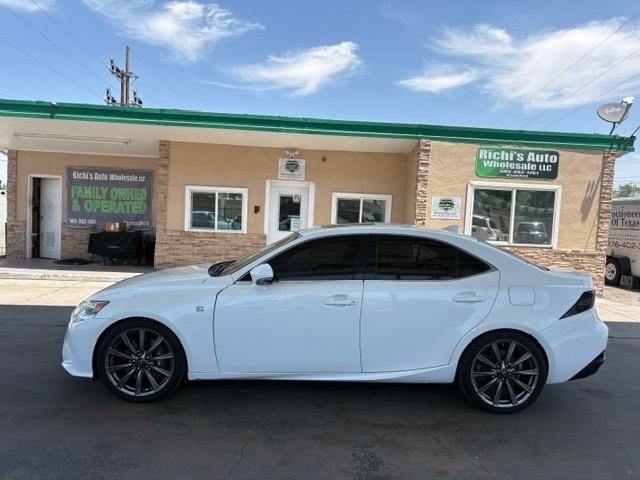 Lexus IS 350 RWD 2014