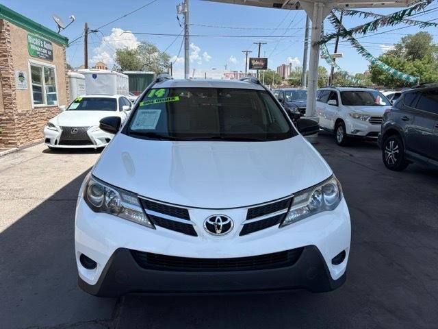 Toyota RAV4 LE FWD 2014