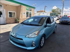 2014 Toyota Prius c 