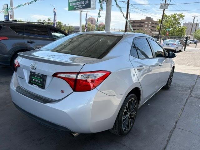 Toyota Corolla  2014