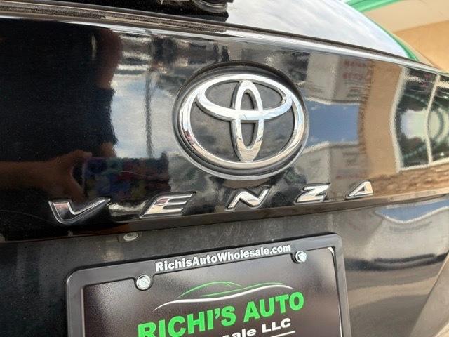 Toyota Venza LE V6 FWD 2014