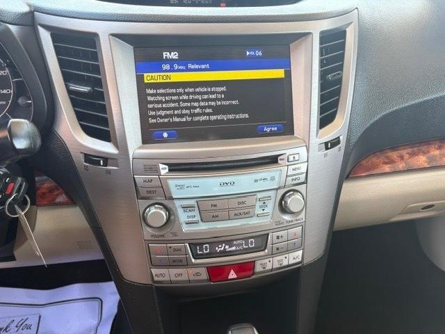 Subaru Outback 2.5i Limited 2011