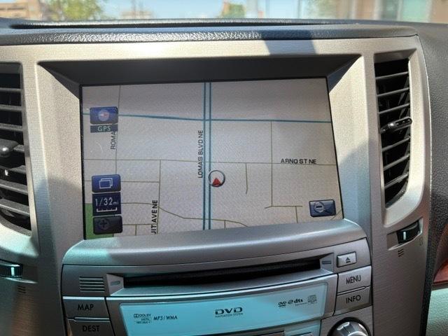Subaru Outback 2.5i Limited 2011