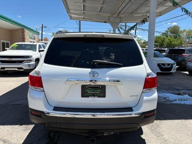 Toyota Highlander Limited 4WD 2011