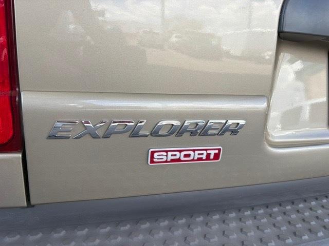 Ford Explorer Sport 4WD 2001