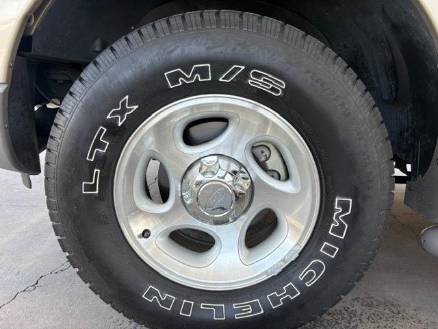 Ford Explorer Sport 4WD 2001