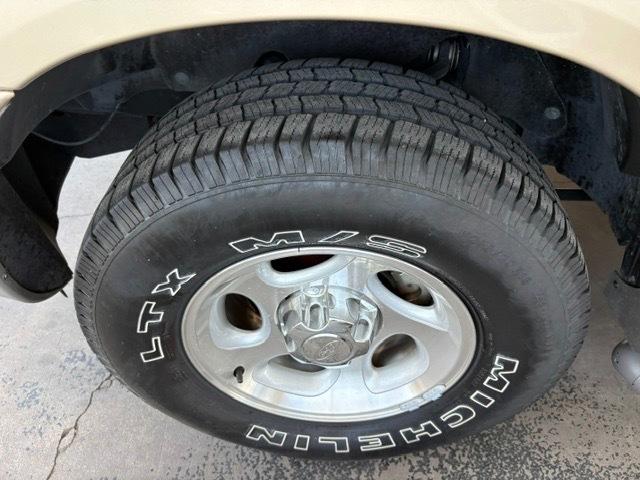 Ford Explorer Sport 4WD 2001